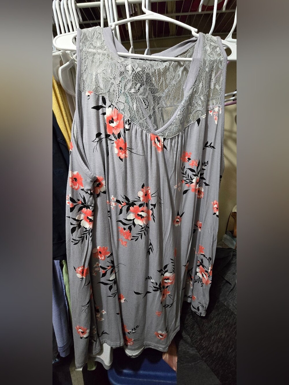 Gray Floral Lace-Trim Flowy Sleeveless Shirt